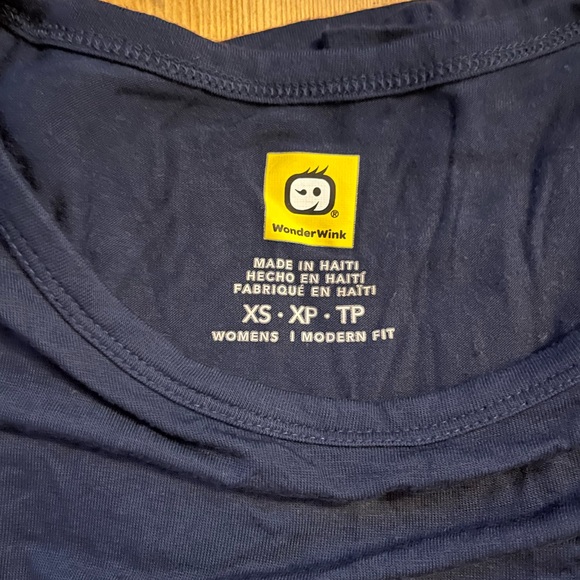 Wink brand underscrub top navy blue - Picture 3 of 3